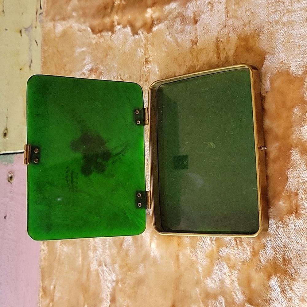 Green Vanity Case - Picture 2 of 5